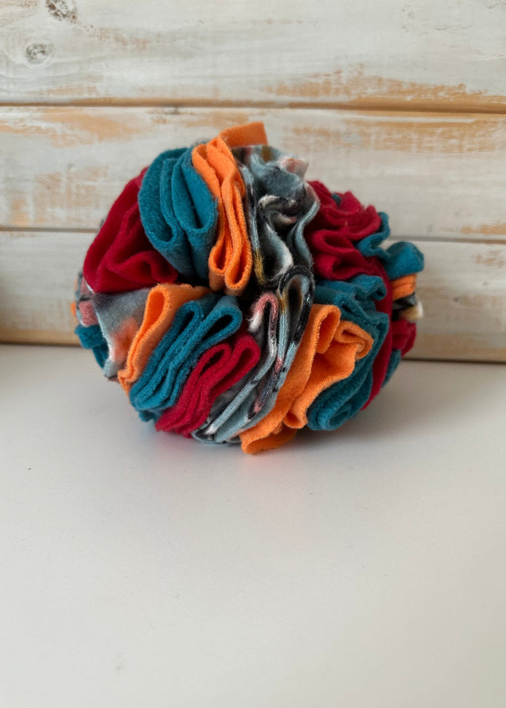 Snuffle Ball for dogs wooden surface